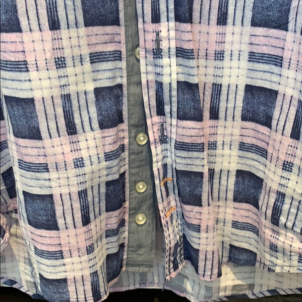 Hugo boss button down - Picture 3 of 5